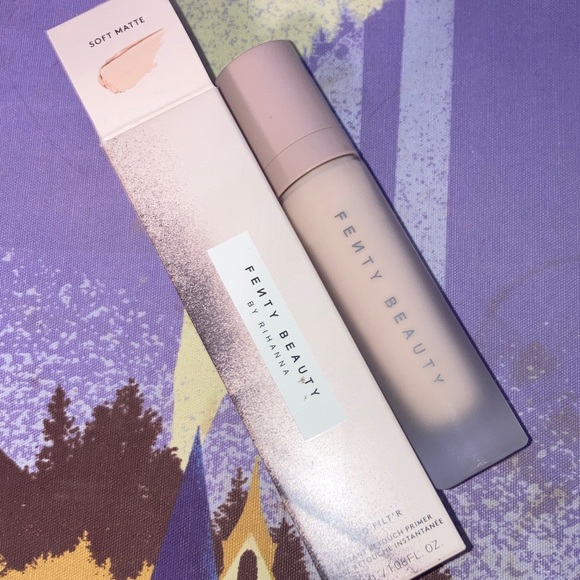 Fenty Beauty Soft Matte Primer - Picture 1 of 3